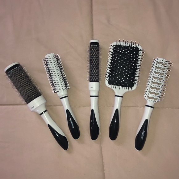 Other - Set Of Brushes